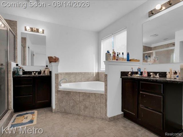 27315 Victoria Road, Novi, MI 48374