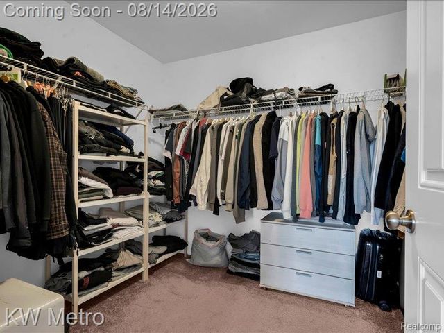 27315 Victoria Road, Novi, MI 48374