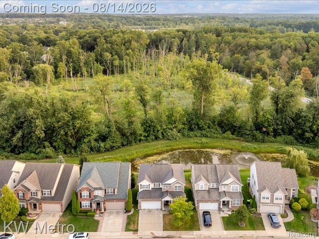 27315 Victoria Road, Novi, MI 48374