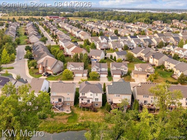 27315 Victoria Road, Novi, MI 48374