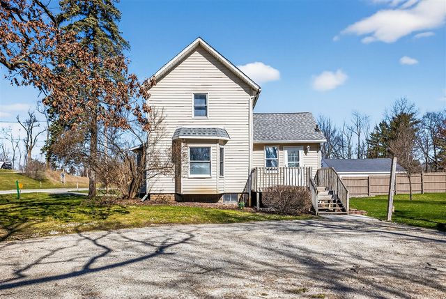 10345 Brooklyn Road, Brooklyn, MI 49230