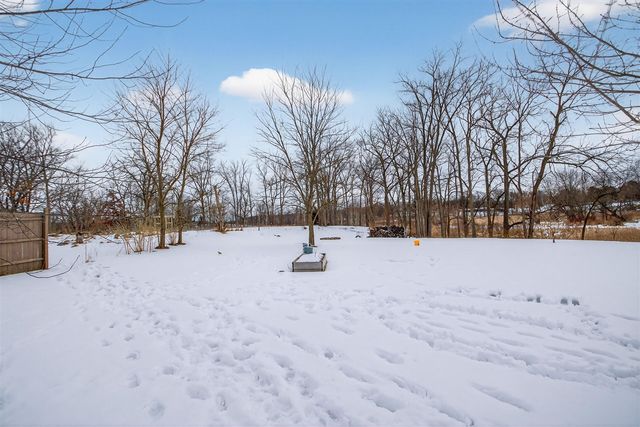 10345 Brooklyn Road, Brooklyn, MI 49230