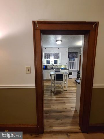 421 ROHRERSTOWN RD, Lancaster, PA 17603