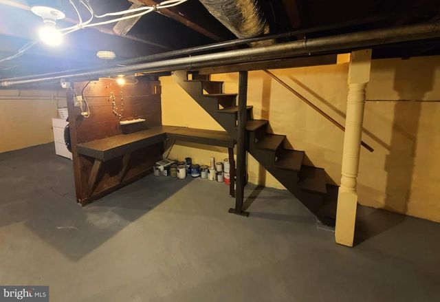 421 ROHRERSTOWN RD, Lancaster, PA 17603