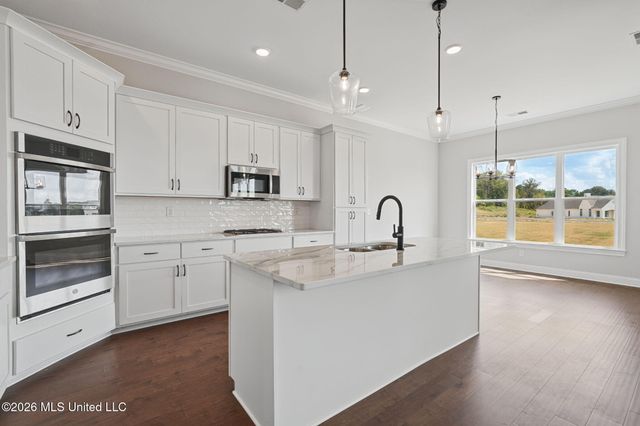 2275 Livingston Way, Hernando, MS 38632