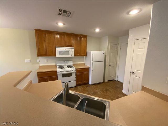 9272 WEEPING WATER Avenue, Las Vegas, NV 89178