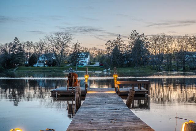 842 N Bennett Street, Geneva, IL 60134