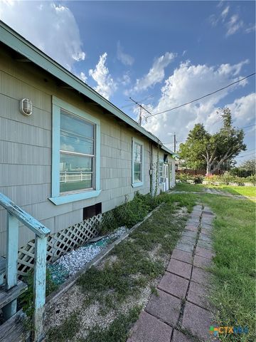 415 Creswell Drive, San Antonio, TX 78220