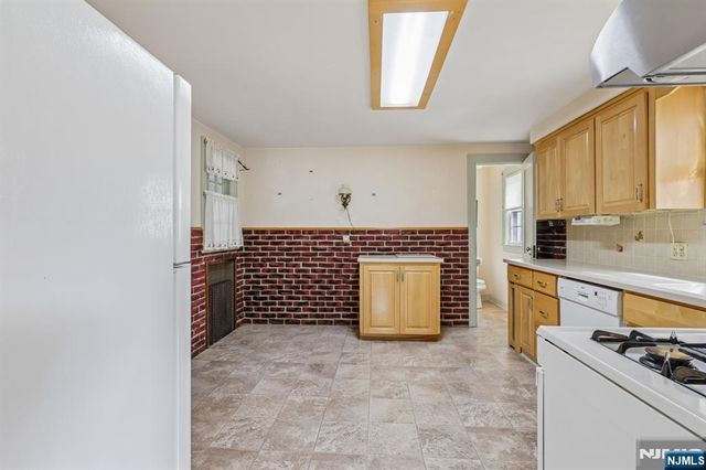 42 Fairmount Avenue, Clifton, NJ 07011
