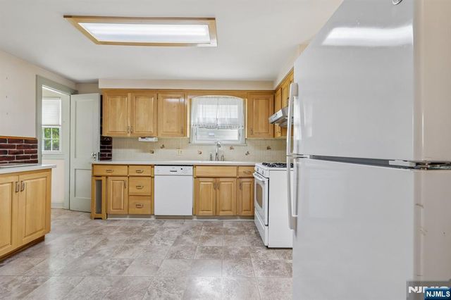 42 Fairmount Avenue, Clifton, NJ 07011