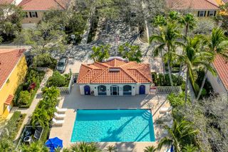 11 Laurel Oaks Circle, Tequesta, FL 33469