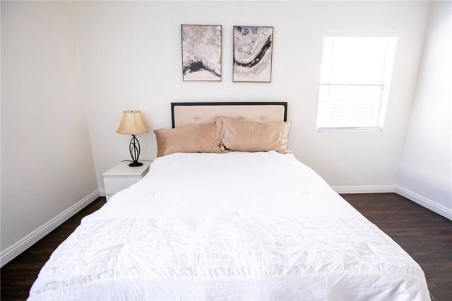 121 W Fairview, Inglewood, CA 90302