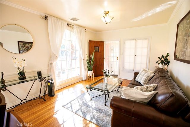 121 W Fairview, Inglewood, CA 90302