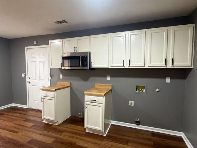 6471 S COPPER VALLEY DR, Memphis, TN 38141