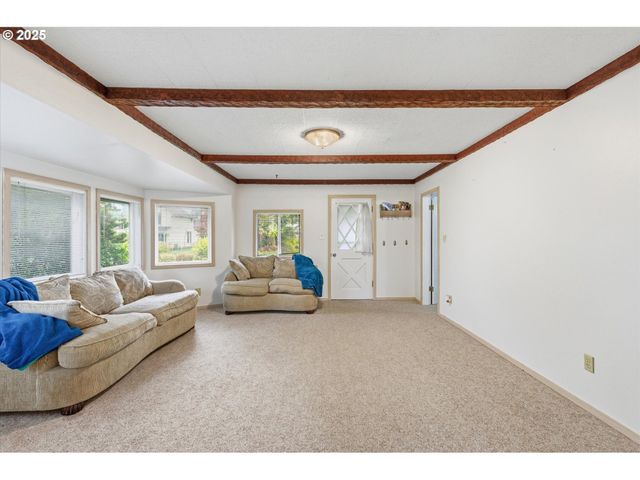 4514 L Pl, Seaview, WA 98644