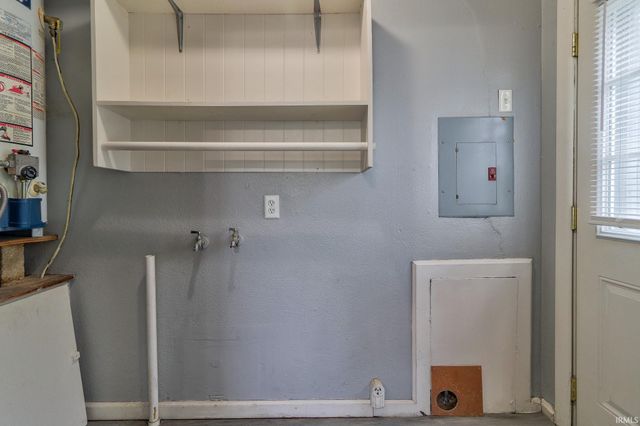 1807 Waggoner Avenue, Evansville, IN 47714