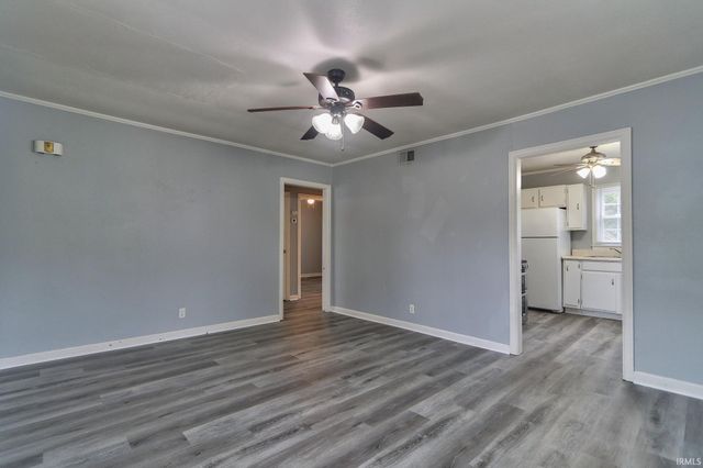 1807 Waggoner Avenue, Evansville, IN 47714