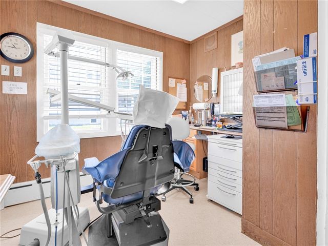 440 Broadway, Newport, RI 02840