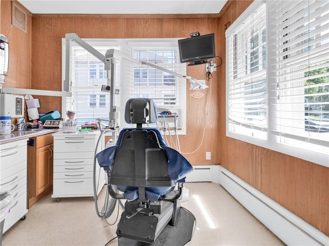440 Broadway, Newport, RI 02840