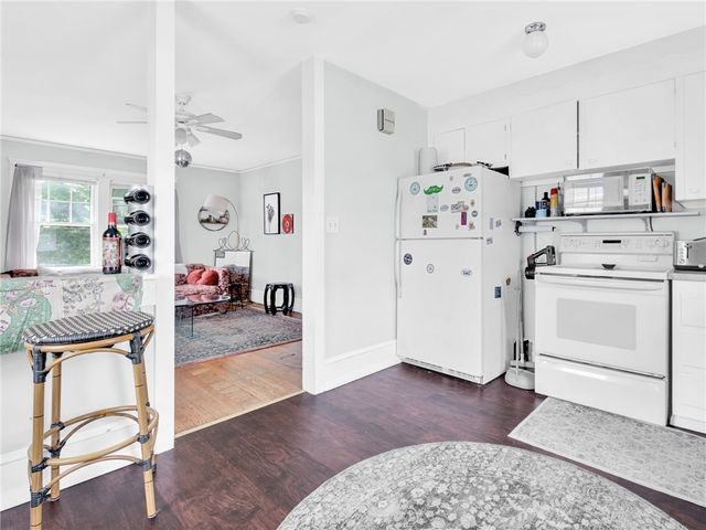 440 Broadway, Newport, RI 02840