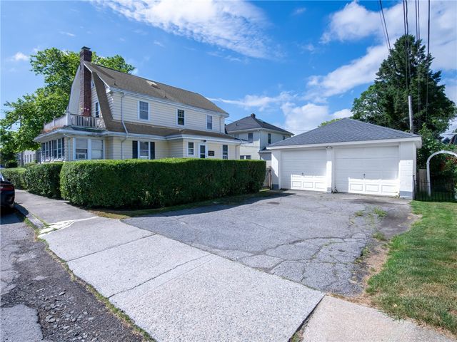440 Broadway, Newport, RI 02840