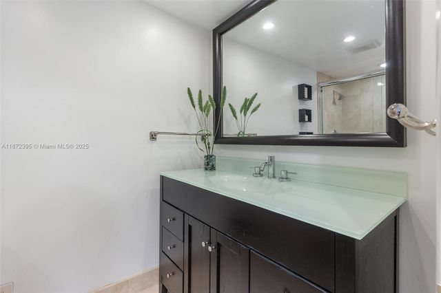 2100 S Ocean Dr 5CD, Fort Lauderdale, FL 33316