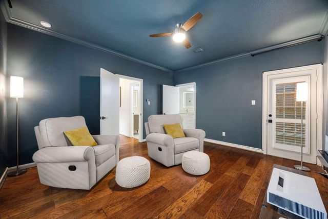 727 Bunker Hill Road 26, Houston, TX 77024