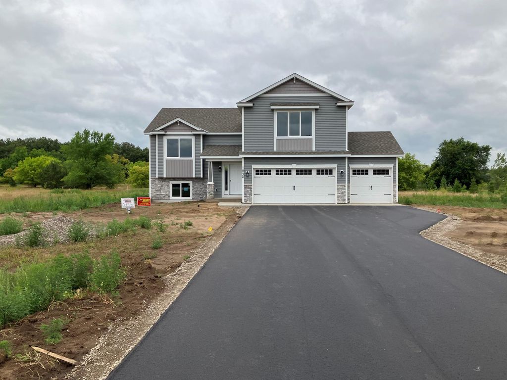 14272 308th Avenue NW, Baldwin Twp, MN 55371 — exterior
