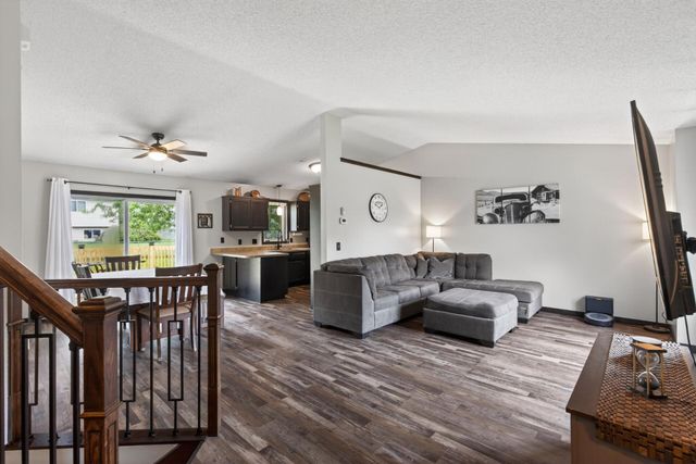 301 Elm Street SW, Isanti, MN 55040