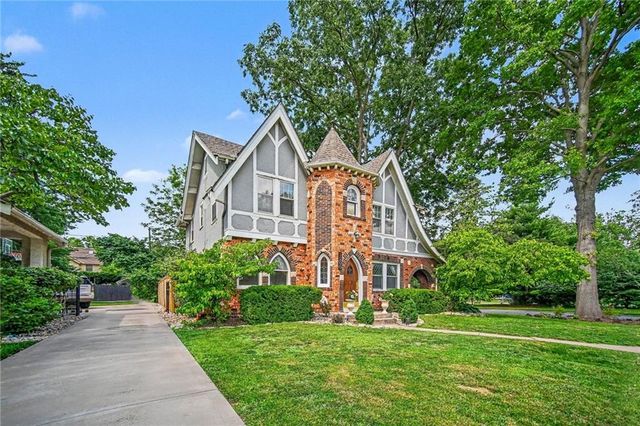 1200 W 72nd Street, Kansas City, MO 64114