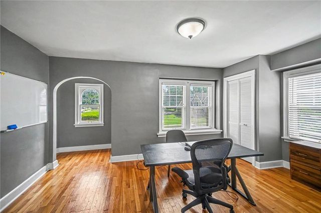 1200 W 72nd Street, Kansas City, MO 64114