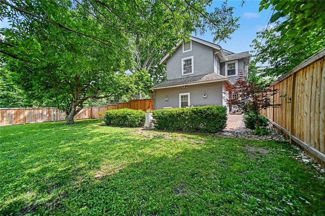 1200 W 72nd Street, Kansas City, MO 64114