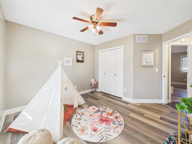 11426 W 16th St N, Wichita, KS 67212