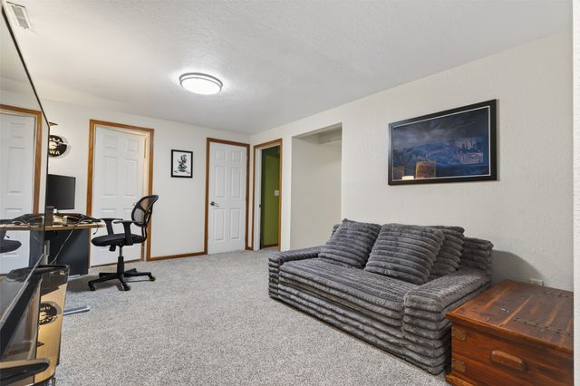 1431 Alderwood Drive, Altoona, IA 50009