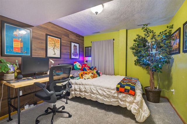 1431 Alderwood Drive, Altoona, IA 50009