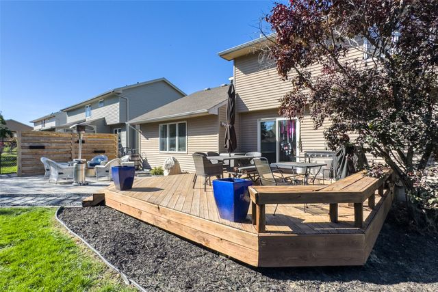 1431 Alderwood Drive, Altoona, IA 50009