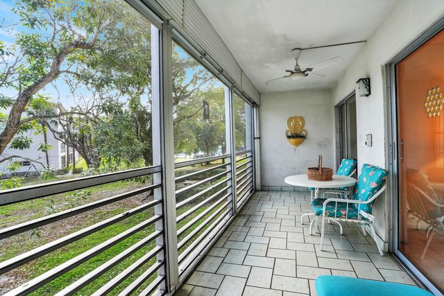 2102 Lucaya Bend F2, Coconut Creek, FL 33066