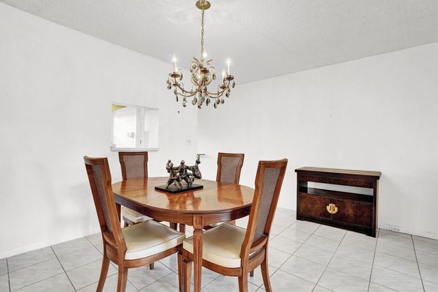 2102 Lucaya Bend F2, Coconut Creek, FL 33066