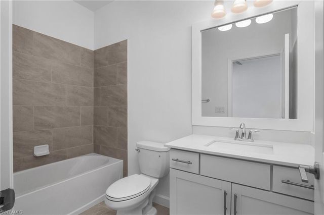 20027 Hartford BLVD, Estero, FL 33928