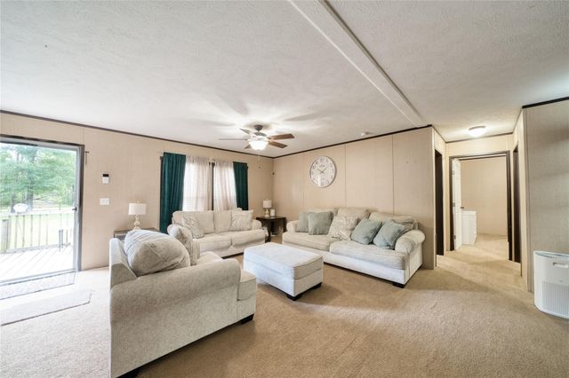 103 County Road 370, Splendora, TX 77372