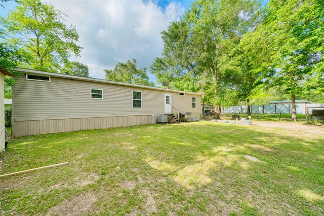 103 County Road 370, Splendora, TX 77372