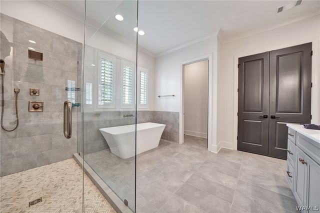 585 Lansdowne LN, Tuscaloosa, AL 35406
