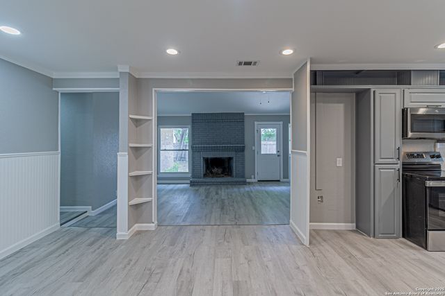 326 Renee Dr, Converse, TX 78109