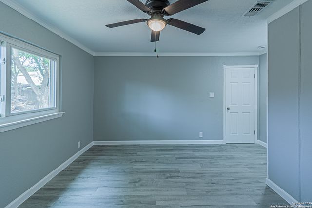 326 Renee Dr, Converse, TX 78109