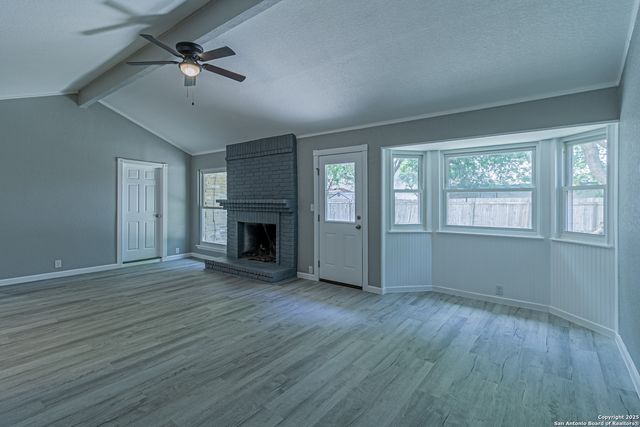 326 Renee Dr, Converse, TX 78109