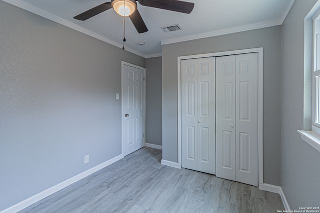 326 Renee Dr, Converse, TX 78109
