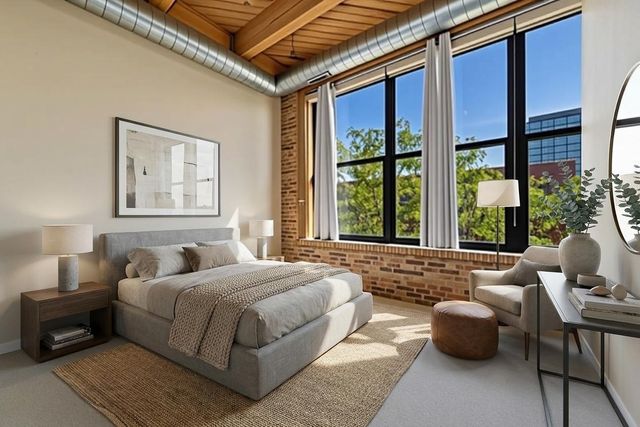 1040 W Adams Street 333, Chicago, IL 60607