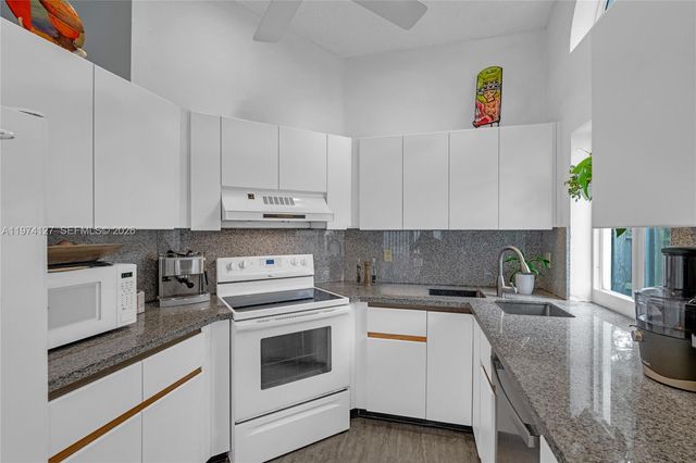 1361 Seagrape Circle, Weston, FL 33326