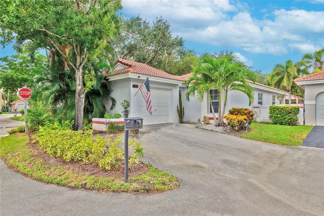 1361 Seagrape Circle, Weston, FL 33326
