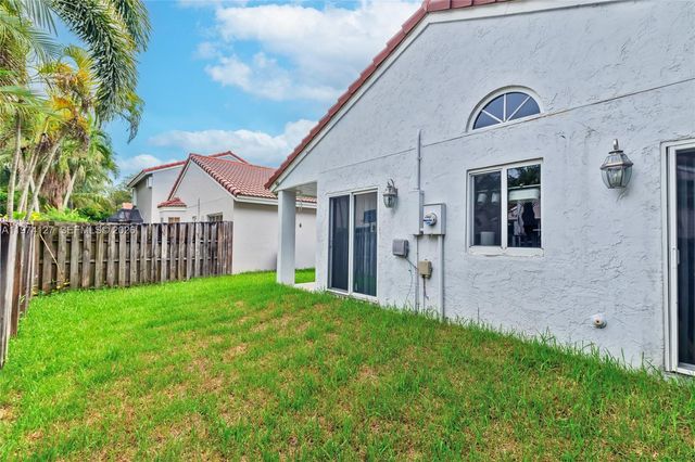 1361 Seagrape Circle, Weston, FL 33326